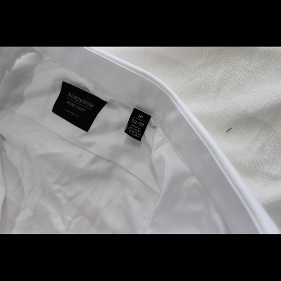 Nordstrom’s Men’s Shop Button Up long sleeve - Picture 3 of 3